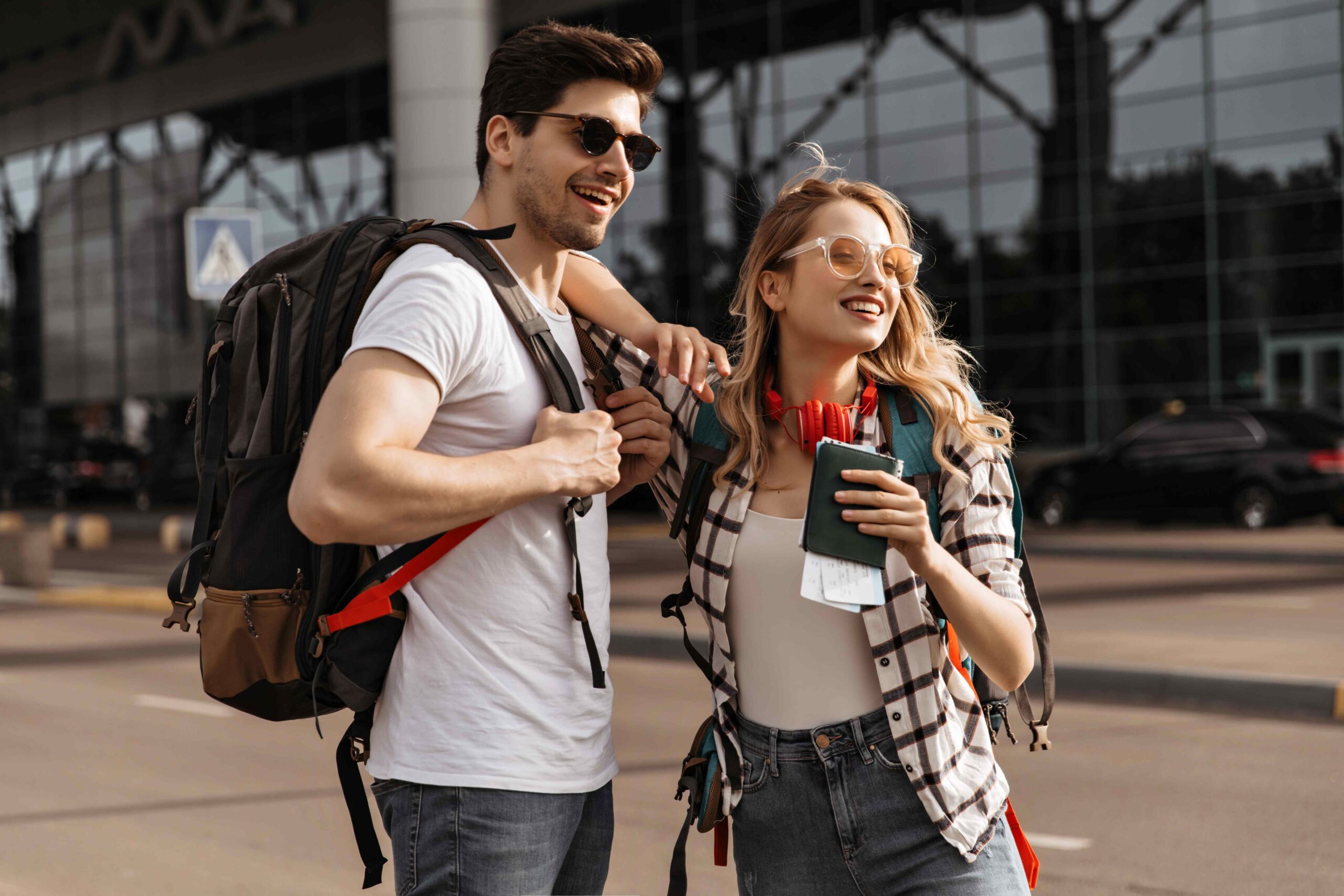 ¿Qué ganas y qué pierdes al viajar en aerolíneas “low cost”?